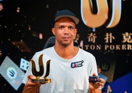 Phil Ivey dopolnil hat-trick zmag na Tritonu