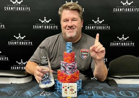 Chris Moneymaker zmagal na lastnem poker turnirju
