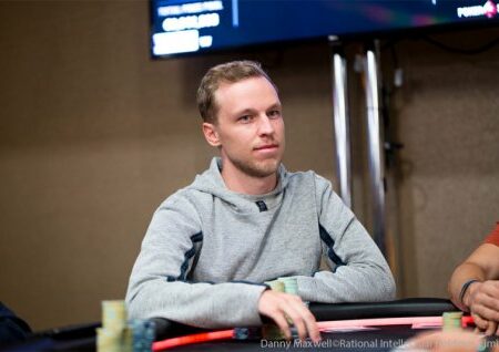 Legendarni C. Darwin osvojil še WSOP Online Main Event za 2,8 milijona $
