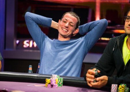 Uspešen povratek Poker After Dark