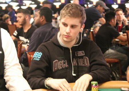 Rok Gostiša v igri za skoraj milijon dolarjev na WPT Main Eventu!